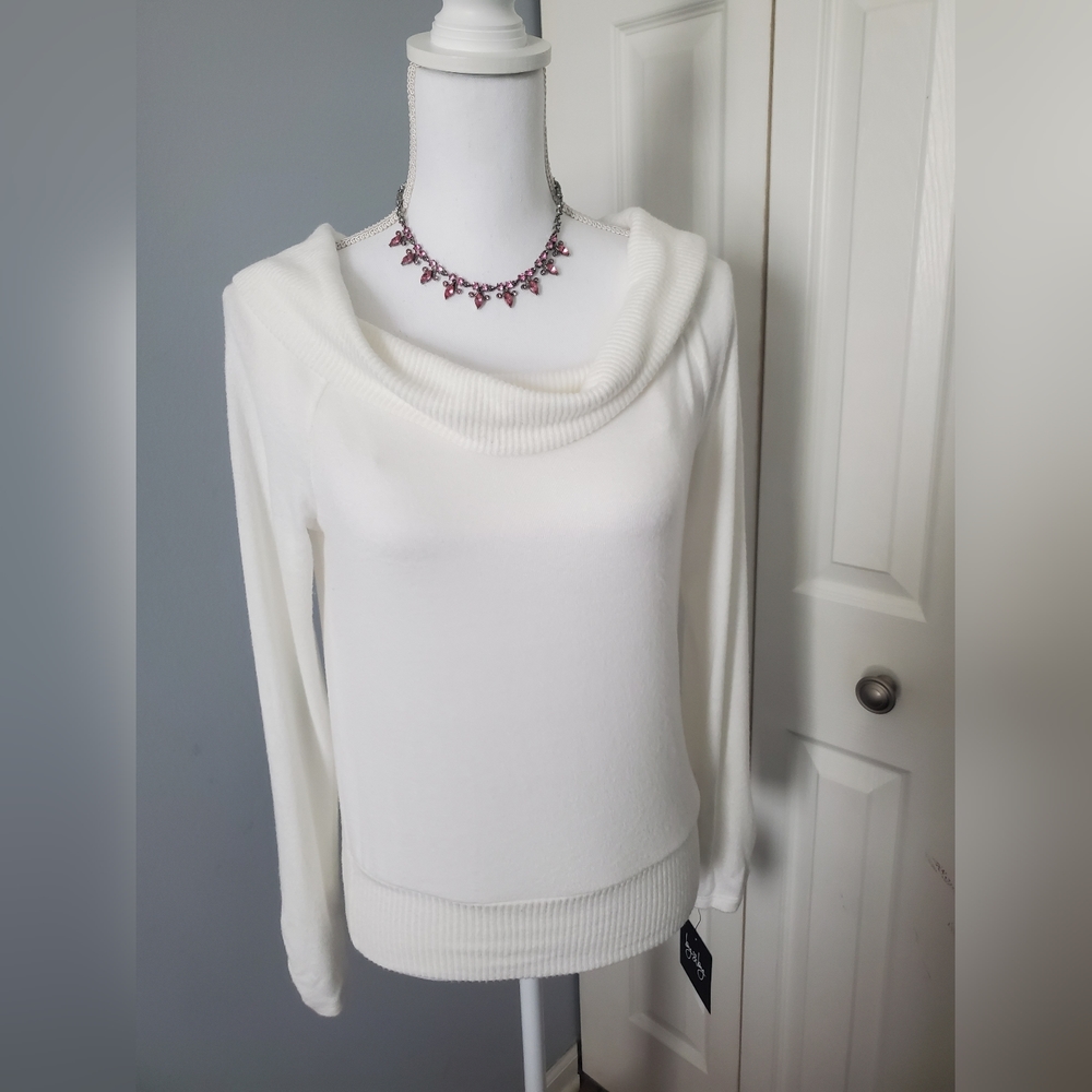 BY&BY Medium white top